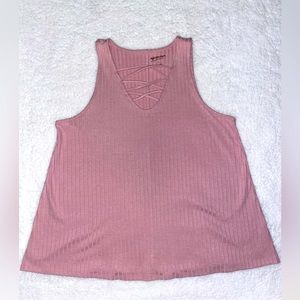 Cross chest tank top
